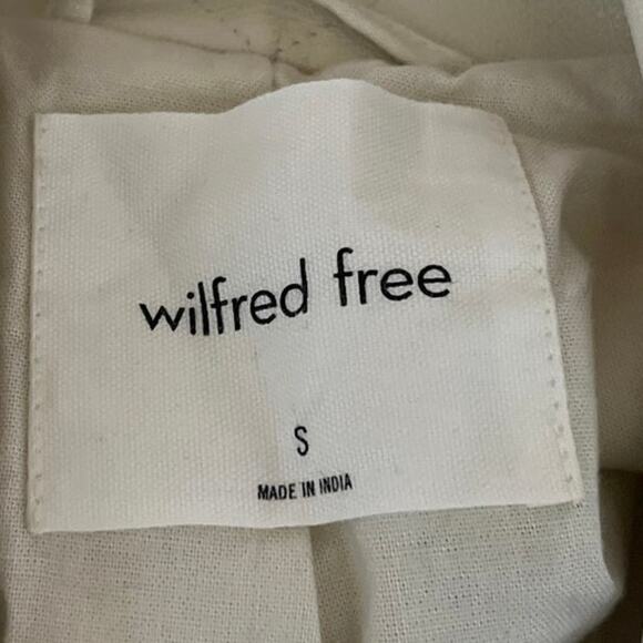 Aritzia Wilfred Faux Vegan Leather Gaze Women's Beige  Button Down Coat Jacket S - Picture 3 of 4